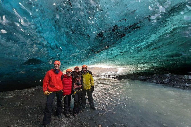 6-Day Minibus Tour Around Iceland from Reykjavik - Getting on the minibus in Reykjavik: your start sets the tone