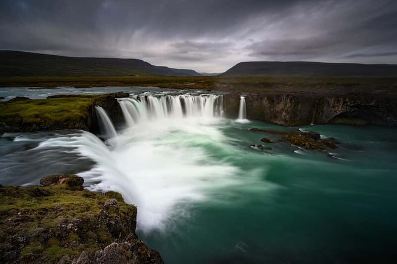Akureyri Port: Godafoss Waterfall Classic Tour & Viewpoint - Meeting Akureyri Cruise Terminal: Finding the Bus Fast