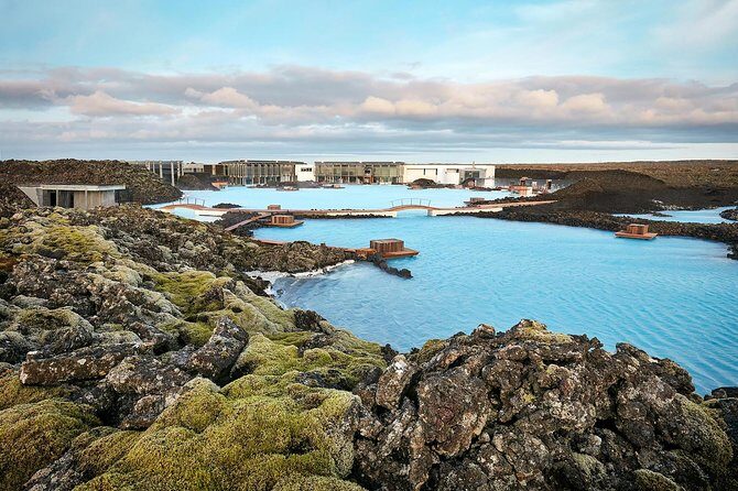 Blue Lagoon Return Bus Transfer from Reykjavik - BSÍ Bus Terminal pickup: your first “don’t trip up” moment