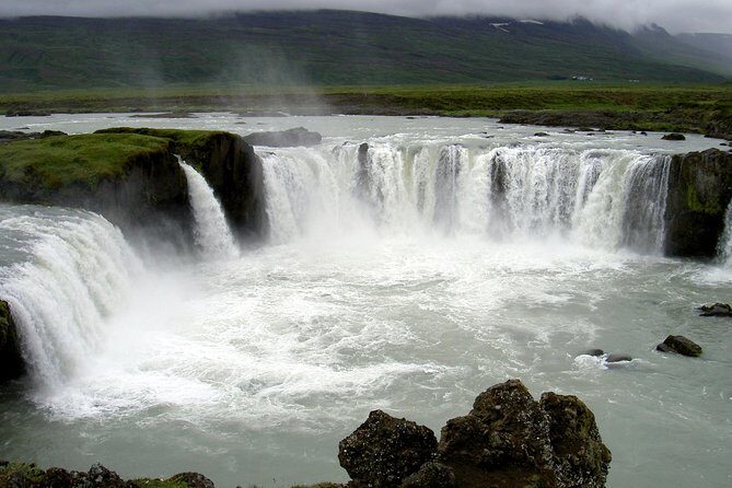 Day Trip to Lake Mývatn And The Nature Baths from Akureyri - Goðafoss: Waterfall of the Gods in a Tight 30 Minutes