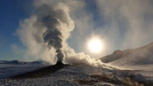 From Akureyri: Godafoss and Lake Myvatn - Pickup timing and the mini-bus reality