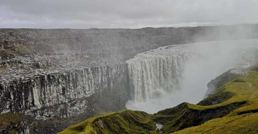 From Reykjavík: 4, 5, 6 or 7-Day Small-Group Ring Road Tour - What you’re really paying for: value at $1,530 per person