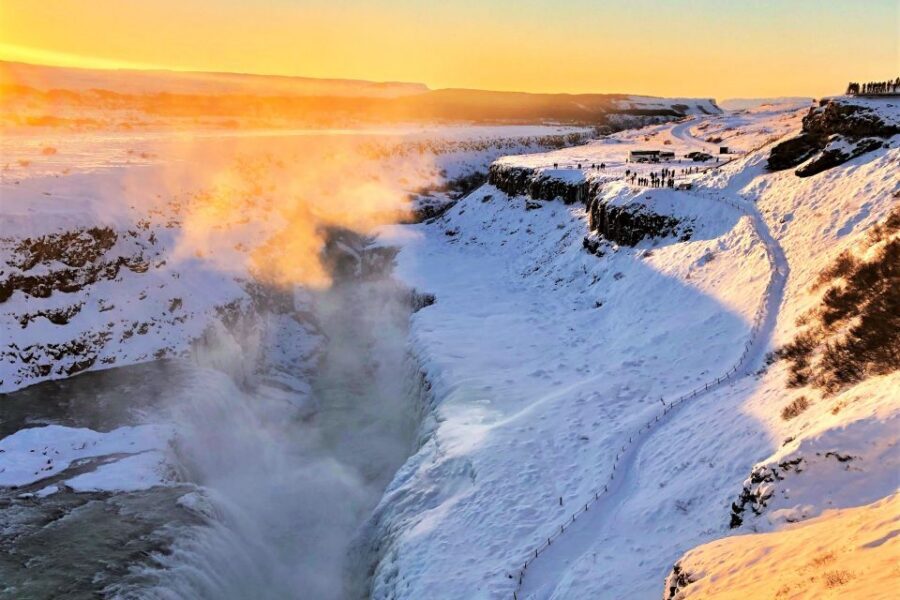 From Reykjavik: Best of Golden Circle Guided Tour - Geysir area and Strokkur: watching eruptions like clockwork