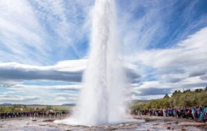 From Reykjavik: Golden Circle and Glacier Ice Cave Tour - Þingvellir National Park: the tectonic gap and Viking-era context