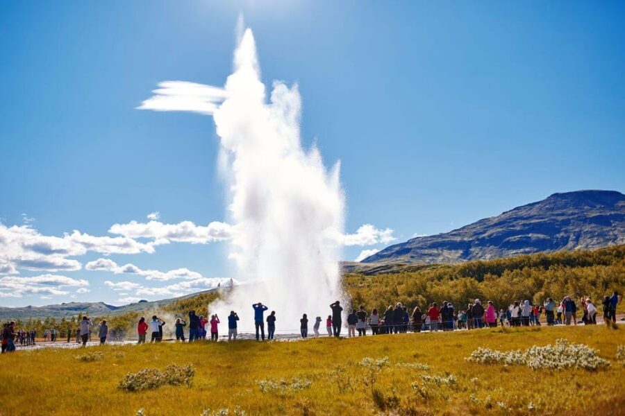 From Reykjavik: Golden Circle & Kerið Full-Day Tour - Pickup, timing, and how the day actually flows