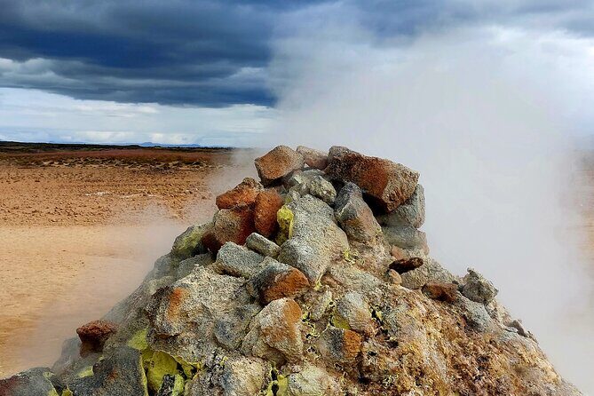 Full day Lake Myvatn Classic tour - Skútustaðagígar Pseudo-Craters: Learning What You’re Looking At