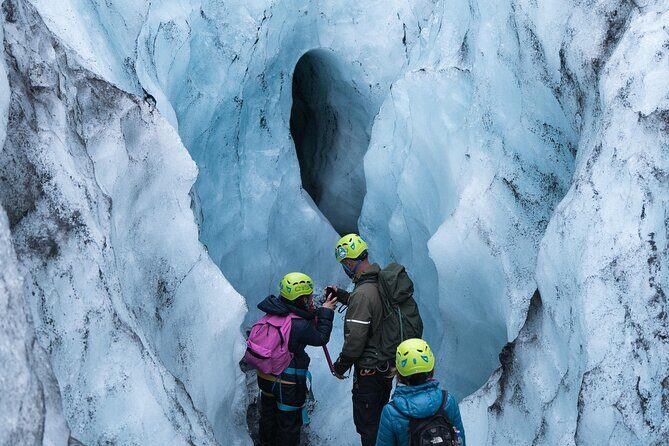 Glacier Hike Experience on Sólheimajökull - Meet on location - Gear up properly: crampons, helmet, and ice pick