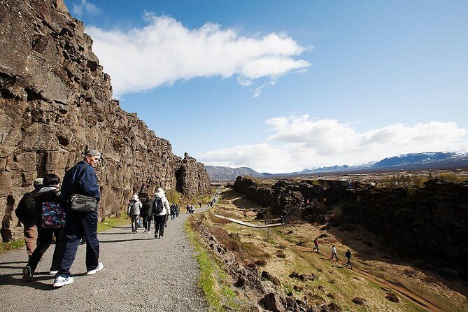 Golden Circle Classic Day Tour from Reykjavik - Group size and guide impact: why this tour can feel either smooth or stressful