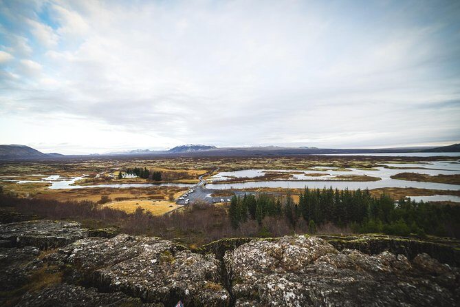 Golden Circle Small-Group Afternoon Tour from Reykjavik - Stop 4: Kerið Crater, a Short Hike Around a Blue Lake