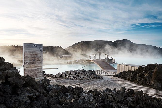 Golden Circle Tour Including Blue Lagoon Admission from Reykjavik - Buses, Transfers, and the Stuff That Can Trip You Up