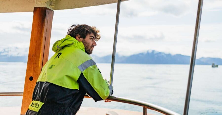 Húsavík: Whale Watching Tour with Guide - The boat ride on North Sailing’s oak ship