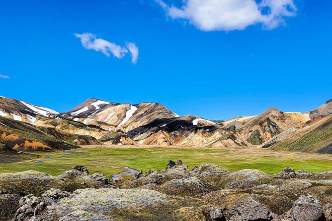 Landmannalaugar, Hekla, Sigoldugljufur 4x4 tour with Hiking - Landmannalaugar: The Big Payoff for Hikers and Photo Fans