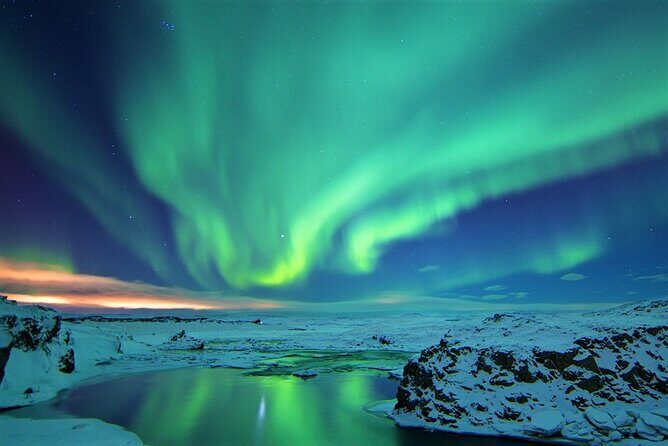 Northern Lights Bus Tour from Reykjavik with Hot Chocolate - Timing, Pickup, and Group Size (The Stuff That Affects Your Night)