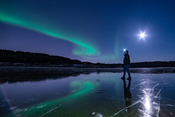 Northern Lights Small-Group Tour with Hot Chocolate & Photos - Photos Included: The Big Catch (and How to Think About It)