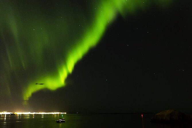 Northern Lights Yacht Cruise - Faxaflói Bay: where the viewing gets practical (and why shelters matter)