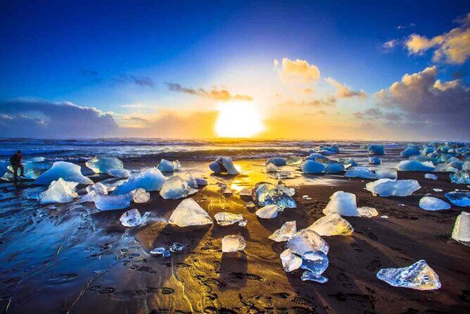 One-Day Tour: Private South Coast with Diamond Beach Adventure - Comfort Details That Matter on a 12–14 Hour Day