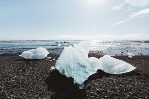 Private Jökulsárlón Glacier Lagoon 2 Day Tour & Glacier Hike - Day 1: Waterfalls, canyons, and black sand without the race