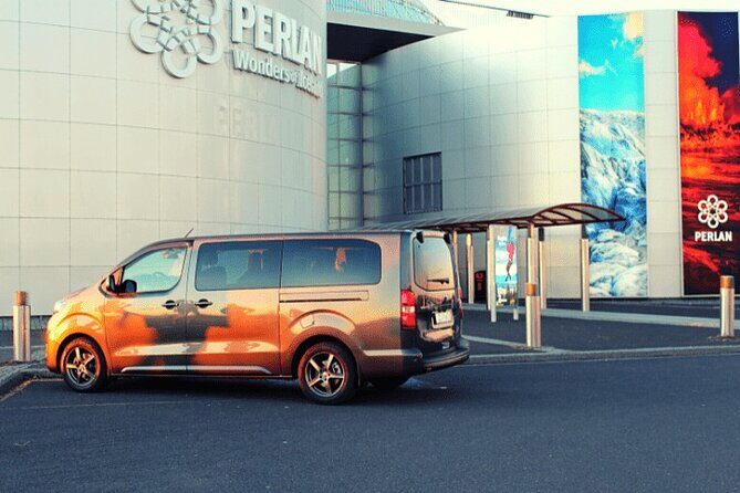 Private Keflavik Airport Transfer (Round trip) - Vehicles and Group Size: Private Usually Means No Crowding
