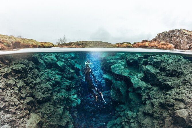 Private Silfra Snorkeling 6 p. group - Meet on Location - with Underwater Photos - Should you book this private Silfra snorkeling?