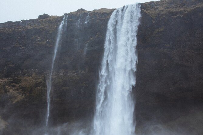 Private South Coast with Glacier Hike in Iceland - What you’re actually paying for: value in transport and glacier gear
