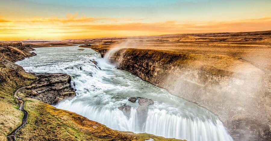 Reykjavik: Golden Circle Full-Day Tour with Kerid Crater - Key highlights worth planning around