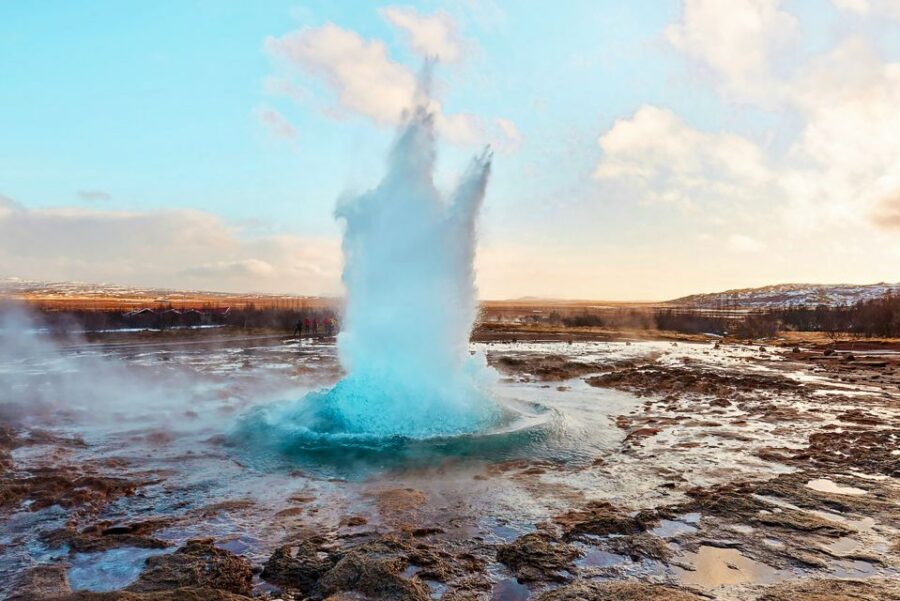 Reykjavik: Golden Circle Full-Day Tour with Kerid Crater - The Golden Circle route is the fastest way to “get it” in one day