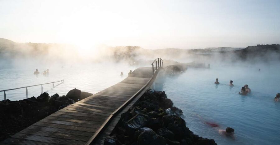 Reykjavik: Golden Circle, Kerid Crater, & Blue Lagoon Tour - One long day: how this Golden Circle and Blue Lagoon combo works