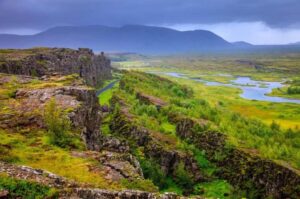 Reykjavik: Golden Circle Tour and Sky Lagoon Entry Ticket - Þingvellir National Park: the walk where two continents meet