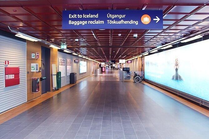 Reykjavik Iceland: Private Transfer to/from Keflavik Airport KEF - The meet-up game: where your driver actually finds you