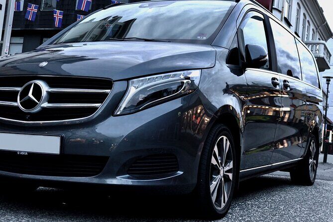 Reykjavik International Airport Private Arrival Transfer - Who Should Book This KEF to Reykjavik Private Transfer
