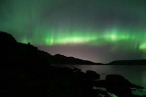 Reykjavík: Northern Lights Minibus Tour with Photos - Pickup Timing: When You’ll Be Out the Door in the Dark