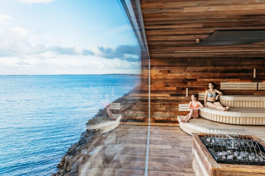 Reykjavik: Sky Lagoon Admission with Transfer - Key things you’ll notice at Sky Lagoon