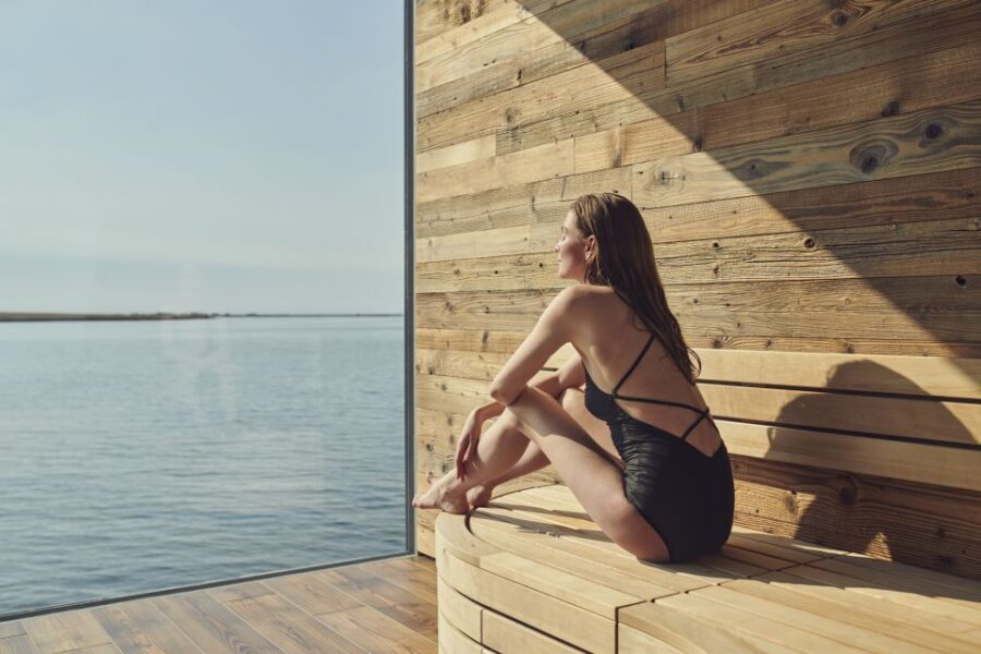Reykjavik: Sky Lagoon Entrance Pass With 7-Step Spa Ritual - Timing your slot for sunset, sunrise, and aurora chances