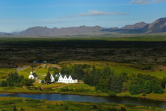 Silfra: Snorkeling Between Tectonic Plates - Meet on Location - Price and Value: What Your $154 Actually Buys