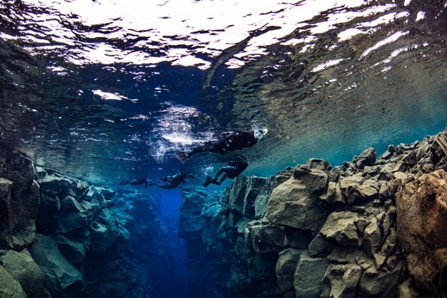 Silfra: Snorkeling Tour Between Tectonic Plates - Warm Gear That Makes Cold Water Possible