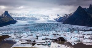 Skaftafell: Extra-Small Group Glacier Hike - Crampons and safety: how the briefing changes the whole walk