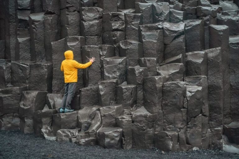 South Coast Classic: Full-Day Tour from Reykjavik - Pickup, bus comfort, and how to stay sane on a big-group day