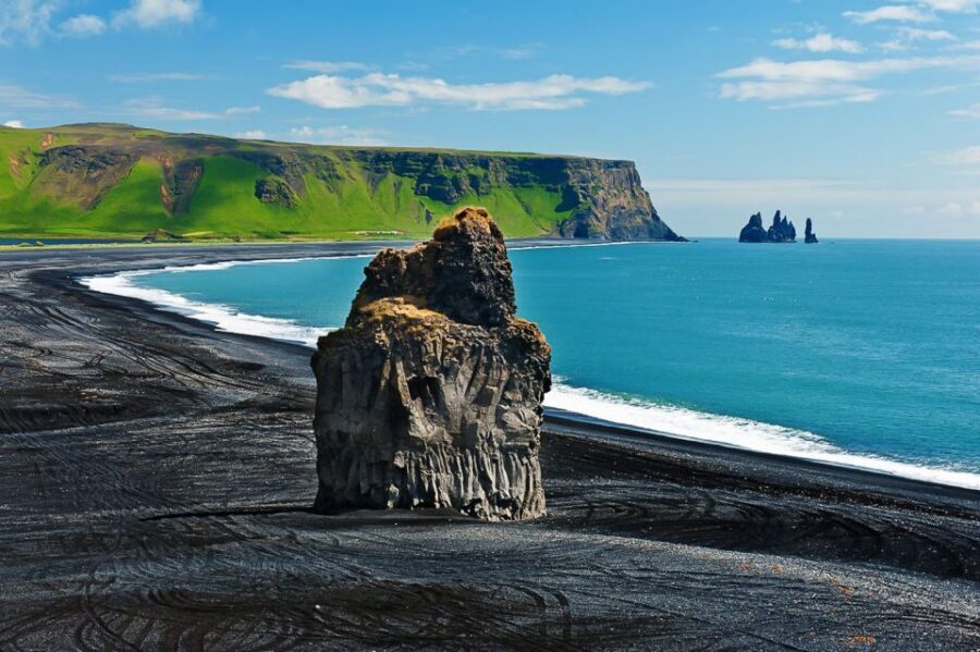 South Coast Classic: Full-Day Tour from Reykjavik - Seljalandsfoss: the walk behind the veil (and when it’s not possible)
