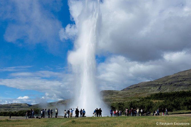 The Golden Circle Guided Bus Tour from Reykjavik - Reykjavik pickup and the BSI Bus Terminal: how to avoid the stressful part
