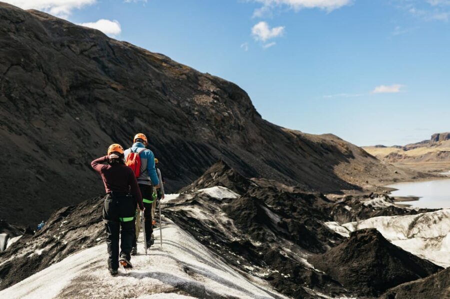 Vik: Guided Sólheimajökull Glacier Hike - Meeting at Troll Expeditions and Getting Gear Fast